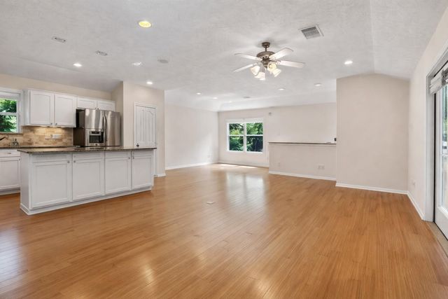 603 Granberry A Street, Humble, TX 77338