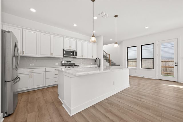 16915 Chapel Knox Drive, Humble, TX 77346