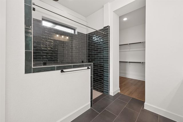 16915 Chapel Knox Drive, Humble, TX 77346