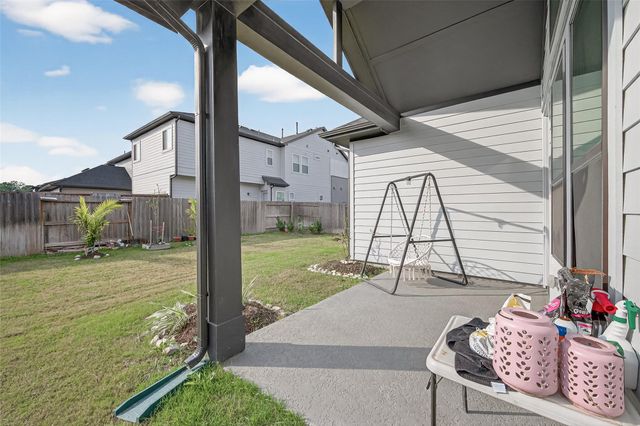 16915 Chapel Knox Drive, Humble, TX 77346