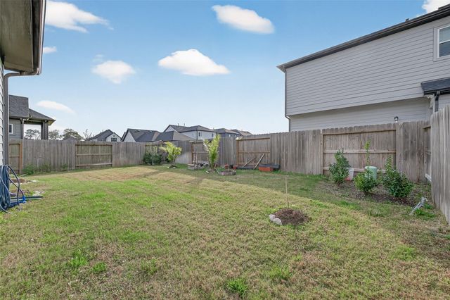 16915 Chapel Knox Drive, Humble, TX 77346