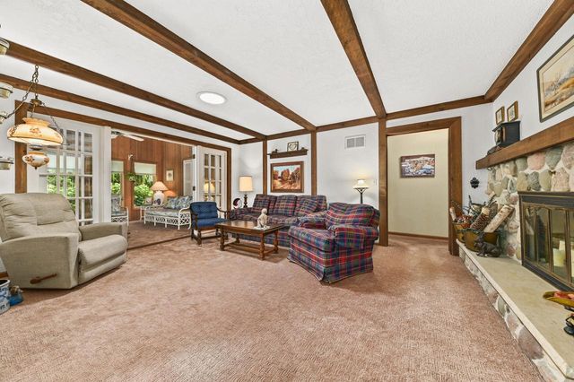 15720 W Roualt STREET, Brookfield, WI 53005