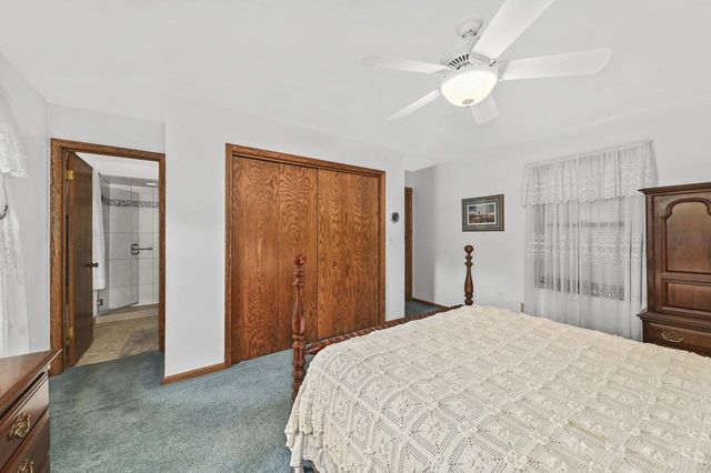 15720 W Roualt STREET, Brookfield, WI 53005