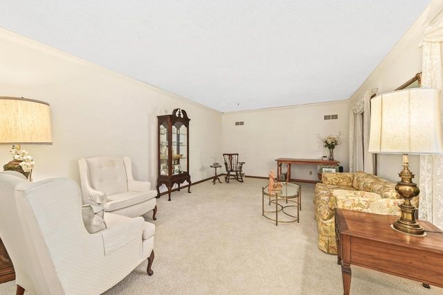 15720 W Roualt STREET, Brookfield, WI 53005