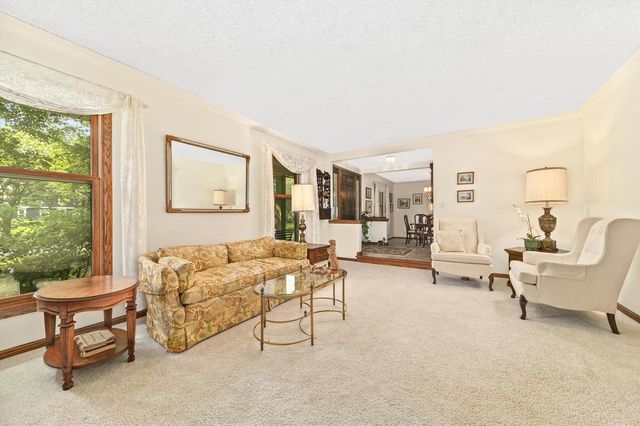 15720 W Roualt STREET, Brookfield, WI 53005
