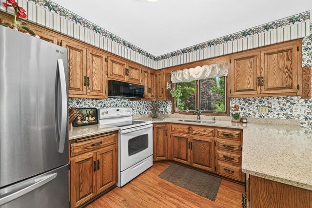 15720 W Roualt STREET, Brookfield, WI 53005