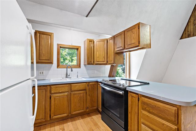10 Partridge Drive, Exeter, RI 02822
