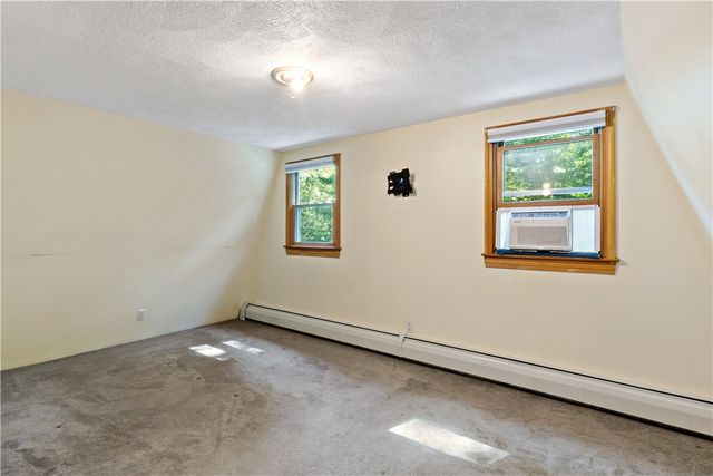 10 Partridge Drive, Exeter, RI 02822