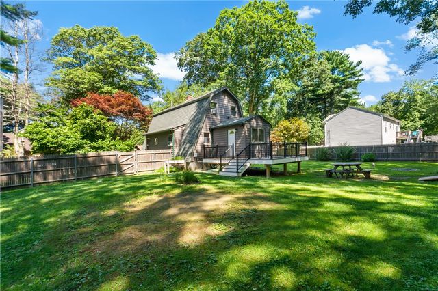 10 Partridge Drive, Exeter, RI 02822