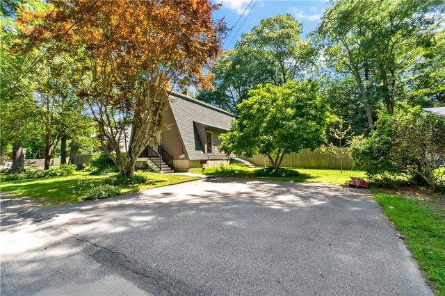 10 Partridge Drive, Exeter, RI 02822