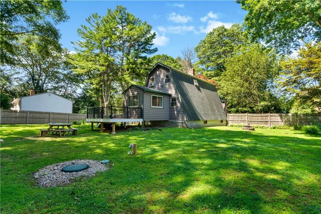 10 Partridge Drive, Exeter, RI 02822