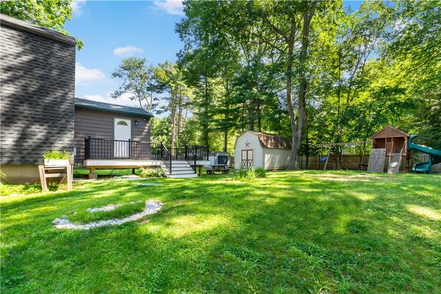 10 Partridge Drive, Exeter, RI 02822