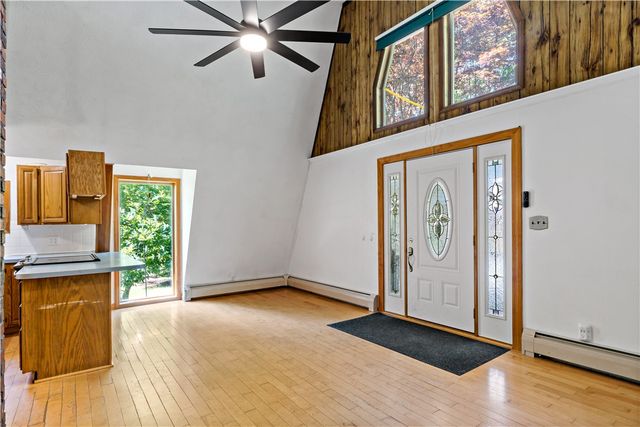 10 Partridge Drive, Exeter, RI 02822