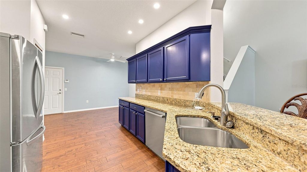Image 14 of property listing at 6302 ROSEFINCH COURT 102, Bradenton, FL 34202