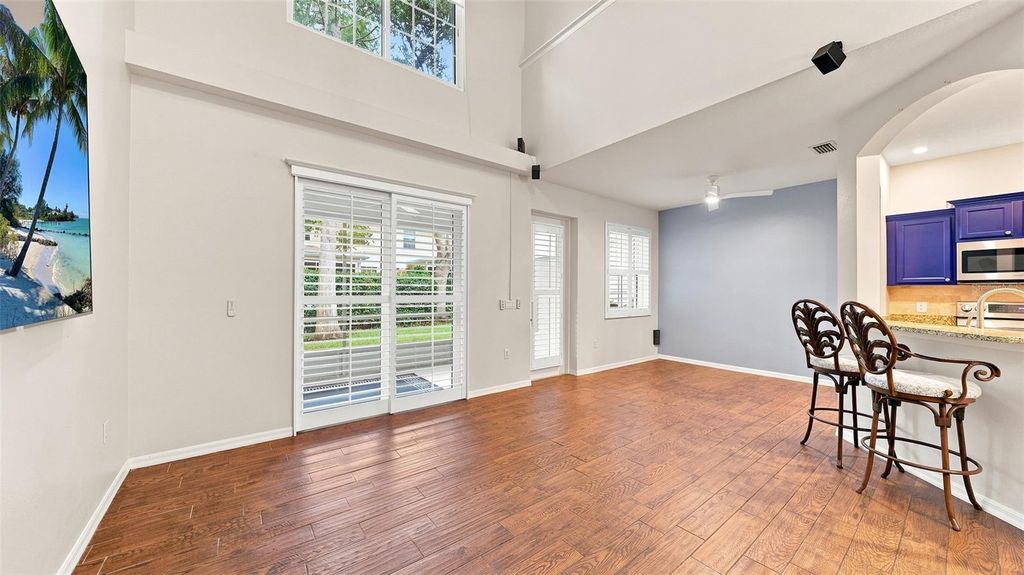 Image 18 of property listing at 6302 ROSEFINCH COURT 102, Bradenton, FL 34202
