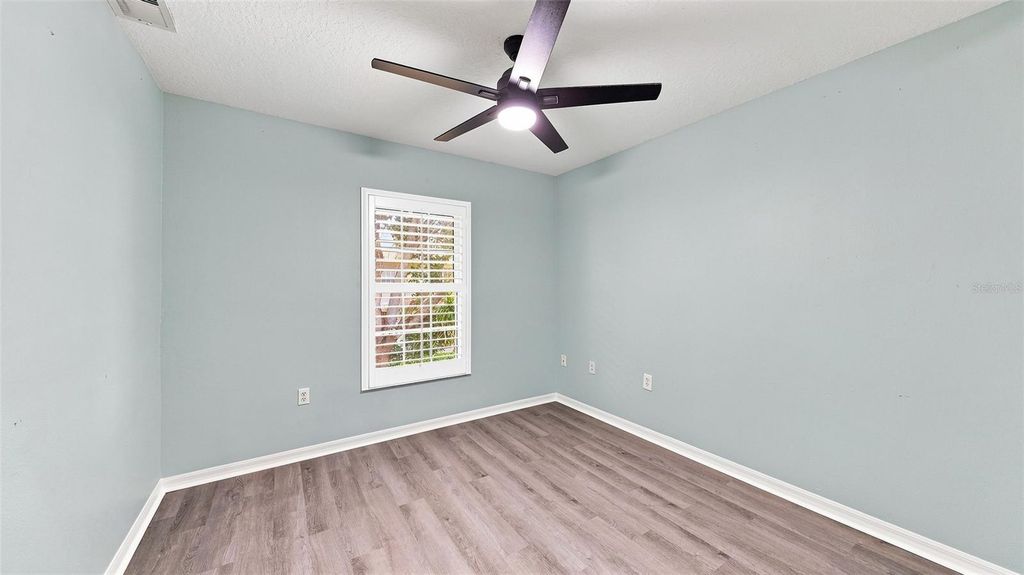 Image 39 of property listing at 6302 ROSEFINCH COURT 102, Bradenton, FL 34202