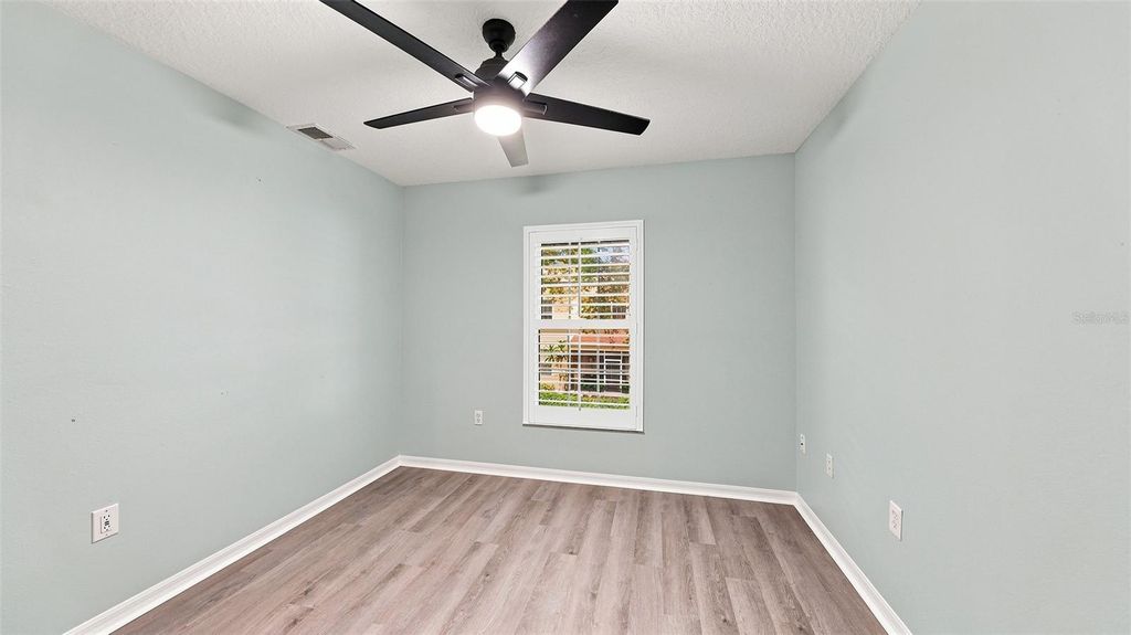 Image 41 of property listing at 6302 ROSEFINCH COURT 102, Bradenton, FL 34202
