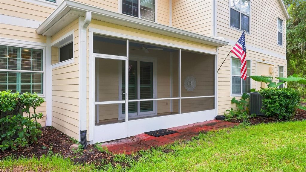 Image 48 of property listing at 6302 ROSEFINCH COURT 102, Bradenton, FL 34202