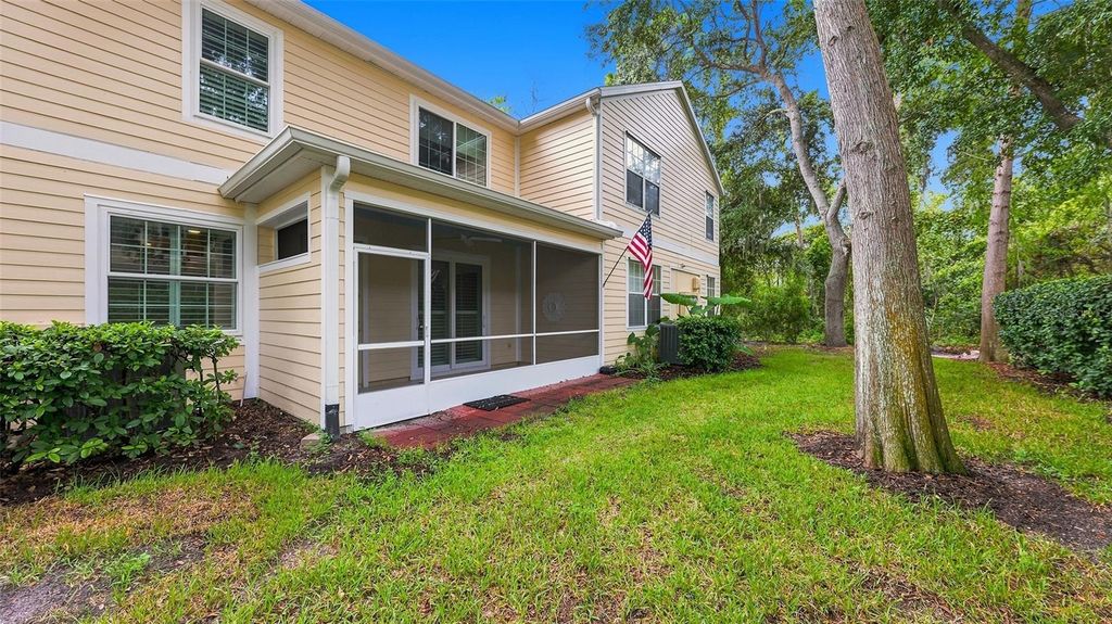 Image 49 of property listing at 6302 ROSEFINCH COURT 102, Bradenton, FL 34202