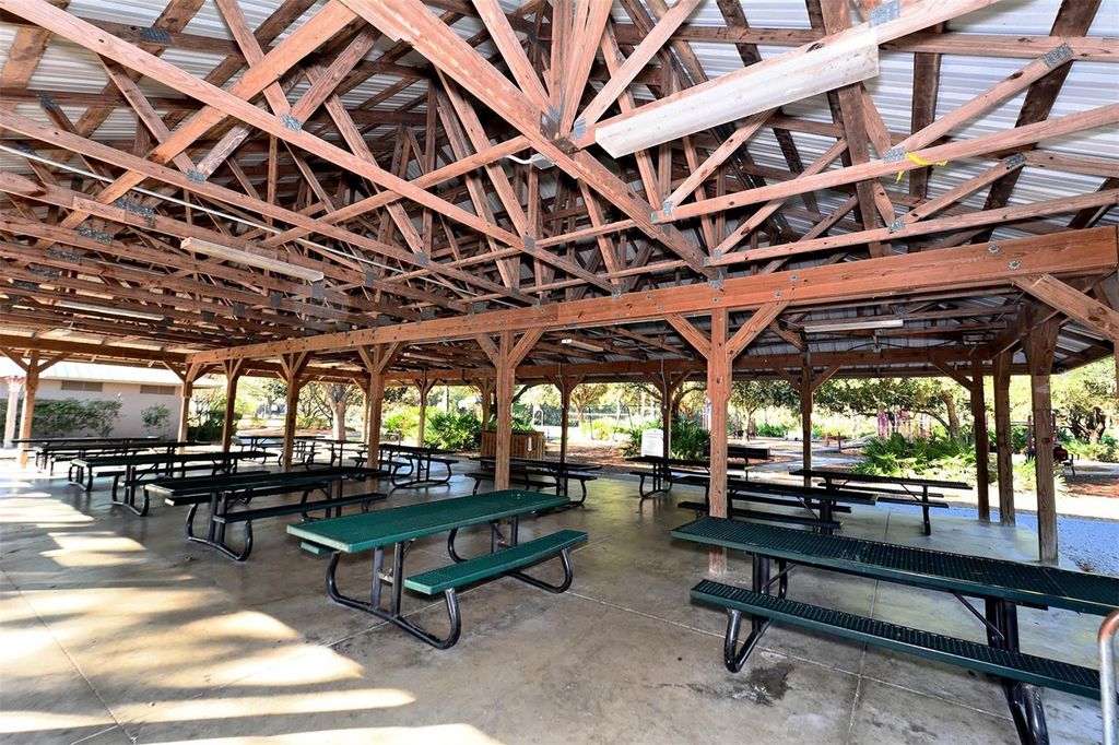 Image 53 of property listing at 6302 ROSEFINCH COURT 102, Bradenton, FL 34202