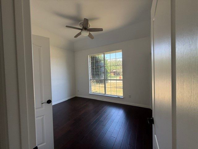 202 Stonegate Lane, Sunnyvale, TX 75182