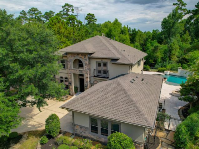 1303 Blantyre Way, Kingwood, TX 77339