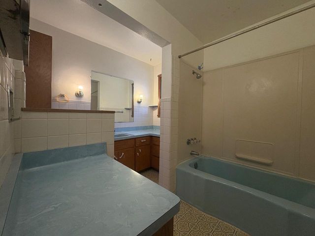 2421 Wallace Lake ROAD, West Bend, WI 53090