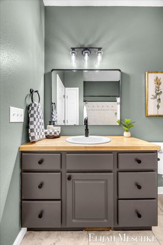 5630 Copper Sands Run, Fruitport Twp, MI 49415