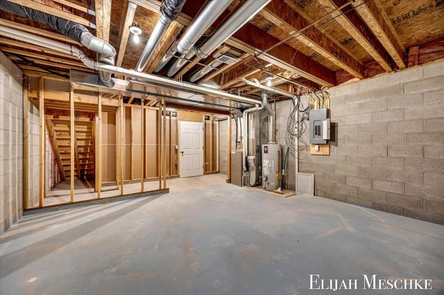 5630 Copper Sands Run, Fruitport Twp, MI 49415