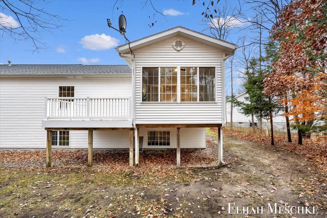 5630 Copper Sands Run, Fruitport Twp, MI 49415