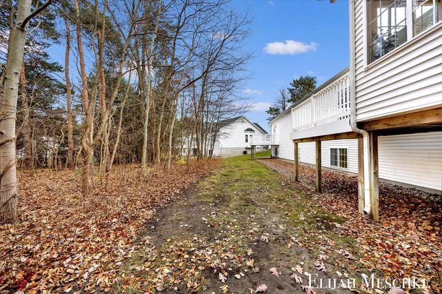 5630 Copper Sands Run, Fruitport Twp, MI 49415