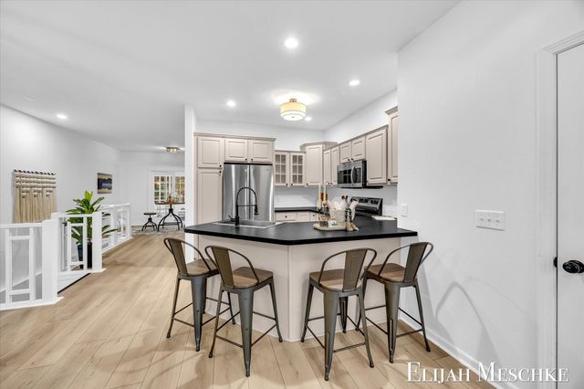 5630 Copper Sands Run, Fruitport Twp, MI 49415