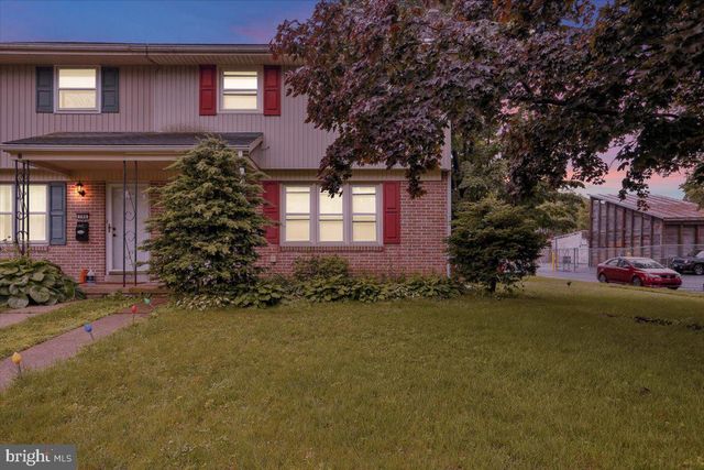 100 PENNBROOK AVE, Robesonia, PA 19551