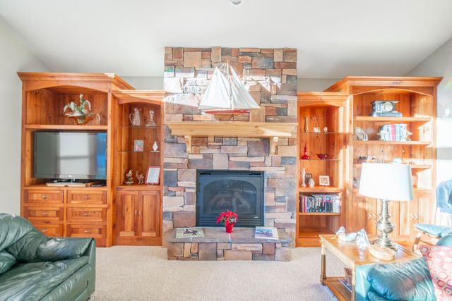 3571 SW 36th Place, Redmond, OR 97756