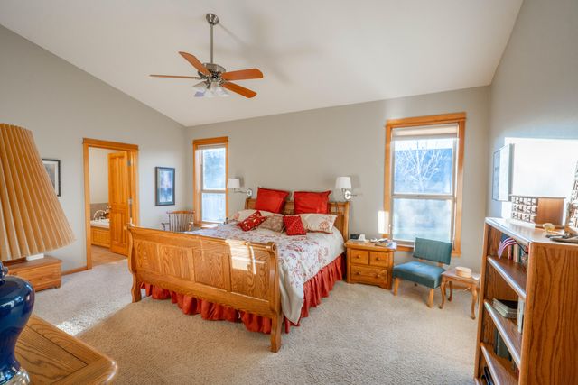 3571 SW 36th Place, Redmond, OR 97756