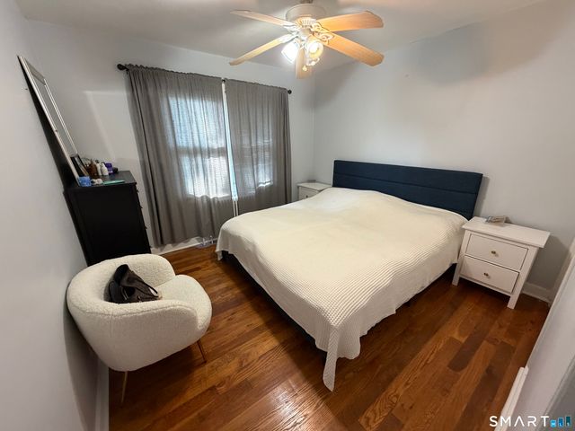 325 North Bishop Avenue Bld 93 Apt 25, Bridgeport, CT 06610