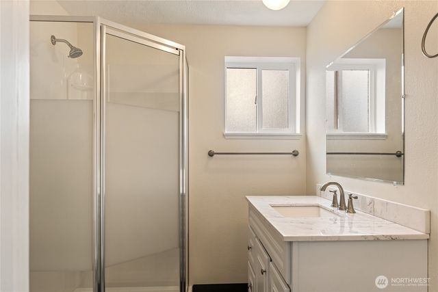 314 3rd Avenue W, Omak, WA 98841