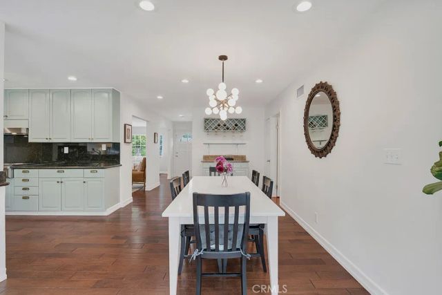 24336 Hartland Street, West Hills, CA 91307