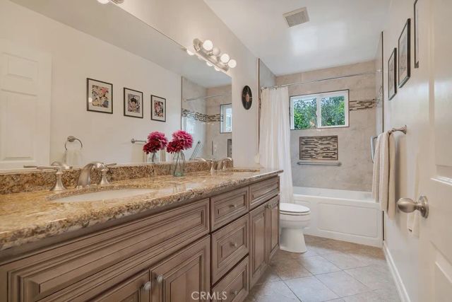 24336 Hartland Street, West Hills, CA 91307