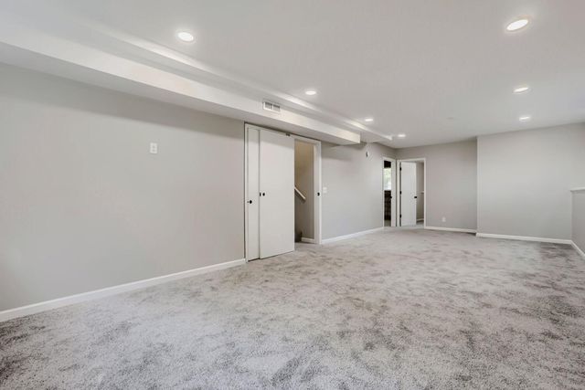 6417 Hodgson Road, Lino Lakes, MN 55014