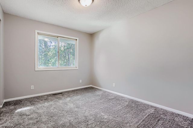 6417 Hodgson Road, Lino Lakes, MN 55014