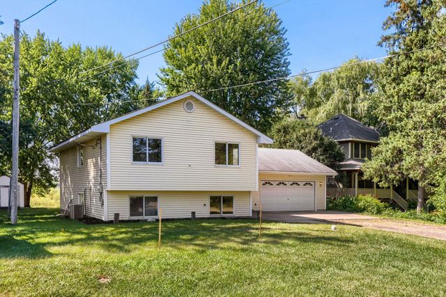 6417 Hodgson Road, Lino Lakes, MN 55014