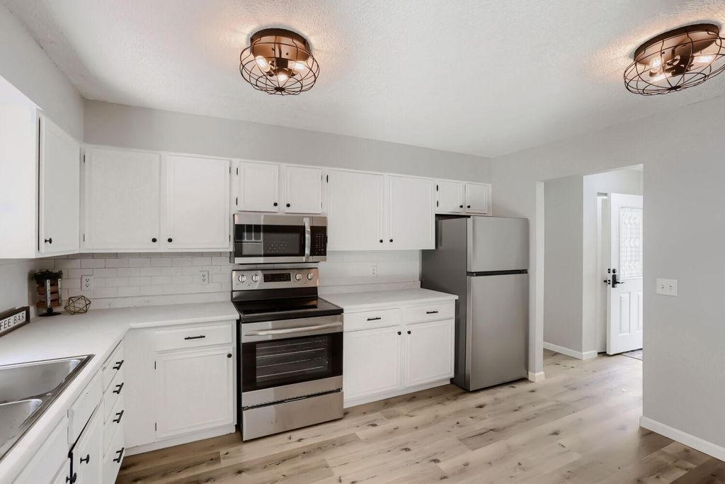 6417 Hodgson Road, Lino Lakes, MN 55014 — photo 5