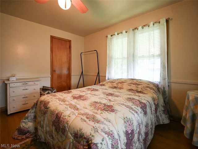 127 Summit Avenue, Niles, OH 44446