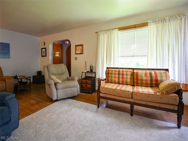 127 Summit Avenue, Niles, OH 44446