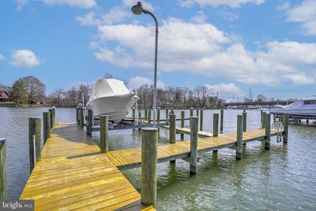 5965 ROCKHOLD CREEK RD, Deale, MD 20751
