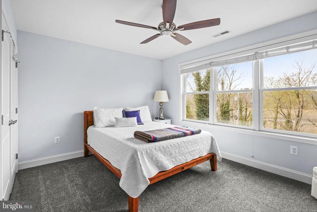 5965 ROCKHOLD CREEK RD, Deale, MD 20751