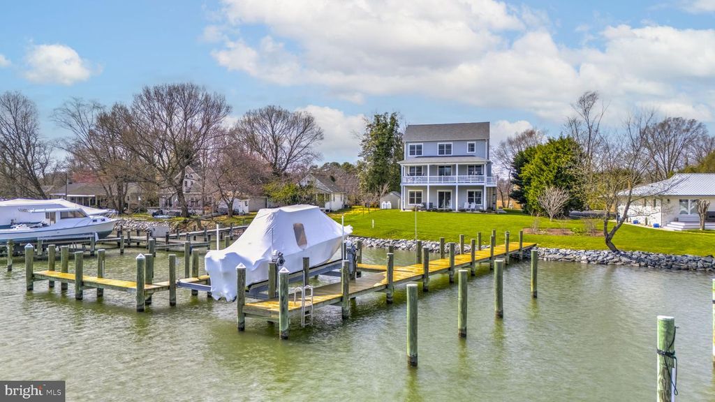 5965 ROCKHOLD CREEK RD, Deale, MD 20751