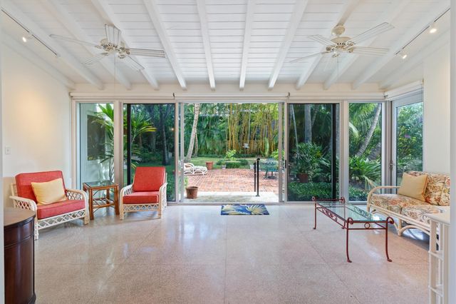 410 SE 16th Avenue, Fort Lauderdale, FL 33301