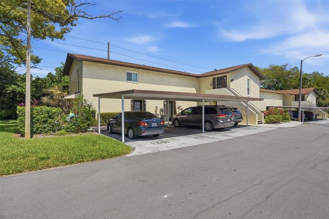 501 E BAY DRIVE 202, Largo, FL 33770